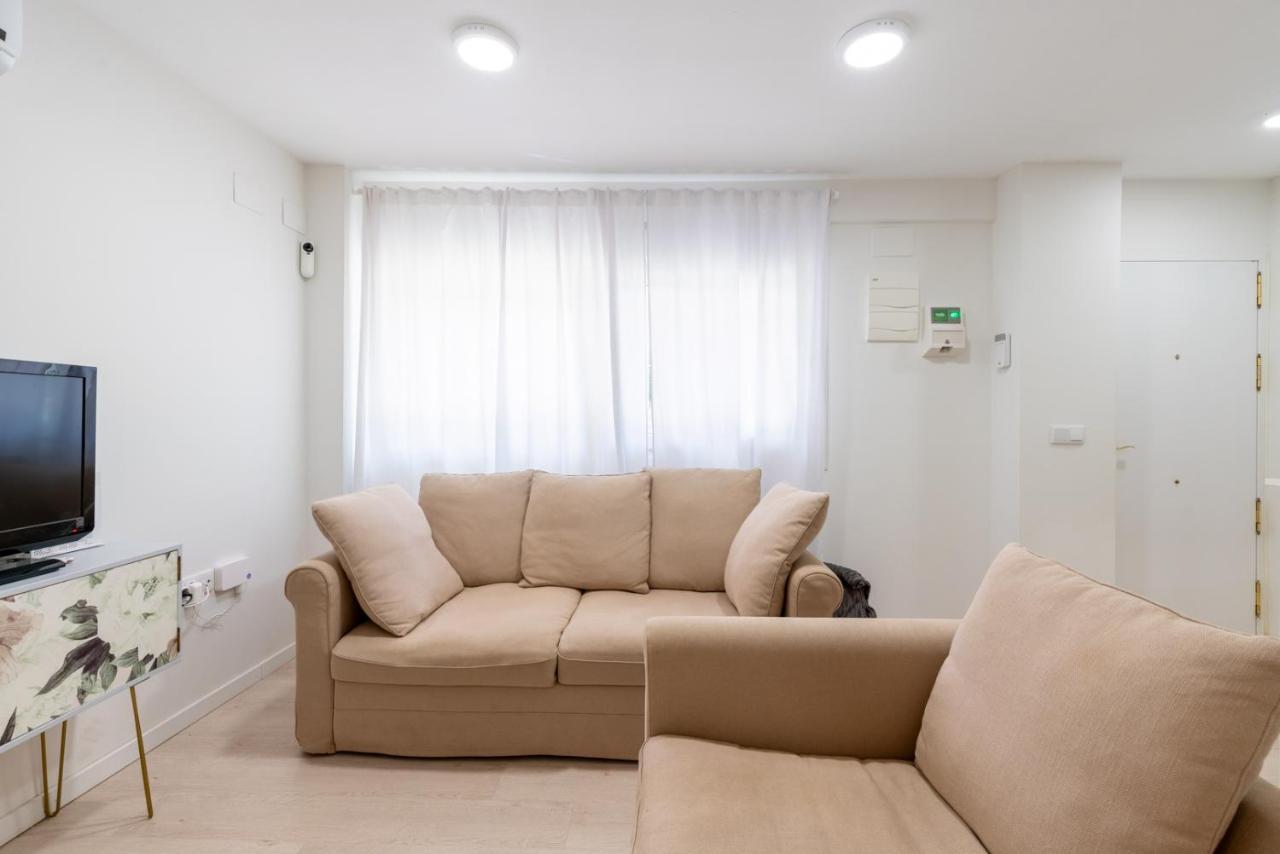 Apartament Whitey Aparment In Triana Sewilla Zewnętrze zdjęcie